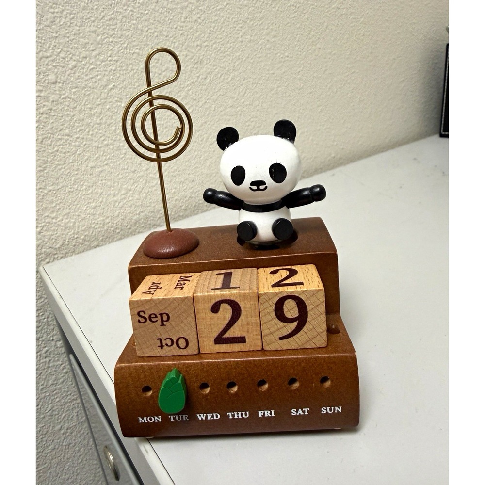 Cute Panda Wooden Perpetual Calendar Music Treble Clef Kawaii Desk Decor